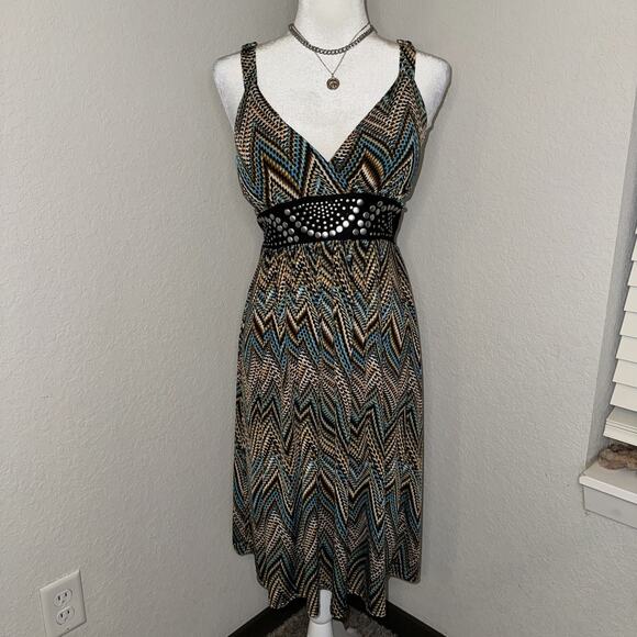 Y2K Studio West Midi Dress Women's Large Boho Chevron Print Studded Belt V-Neck - Picture 1 of 9